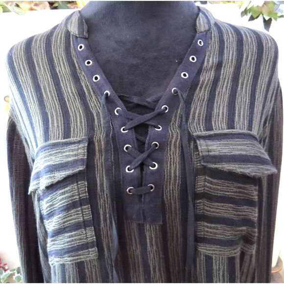 Rock & Republic Tops - Rock & Republic Women's Green/Black Striped Lace Up Tunic L EUC